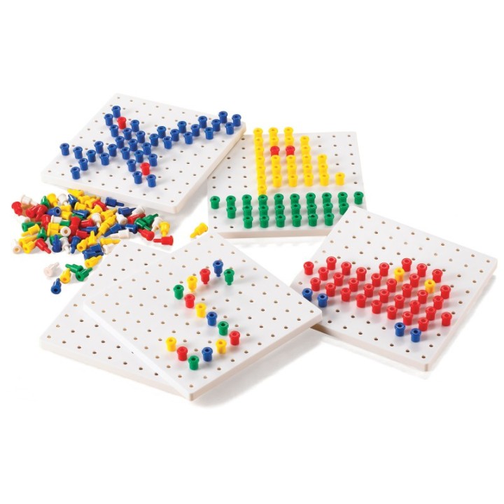 edxeducation® Pegs & Pegboards Set